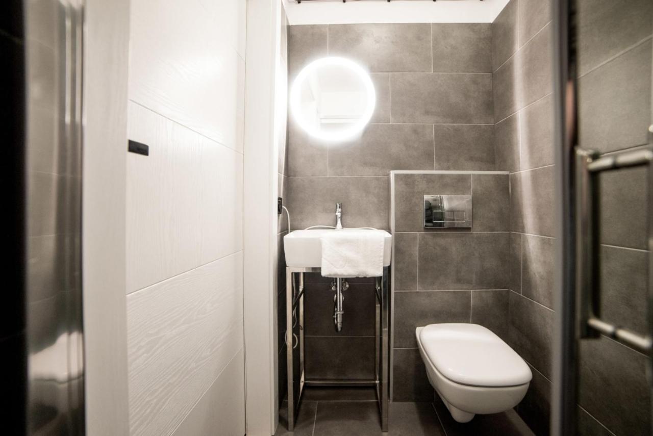 Underground Gdynia Apartment Luaran gambar